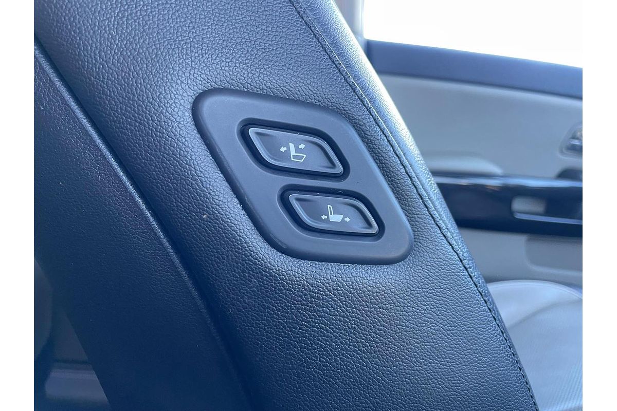 2019 Kia Carnival Platinum YP