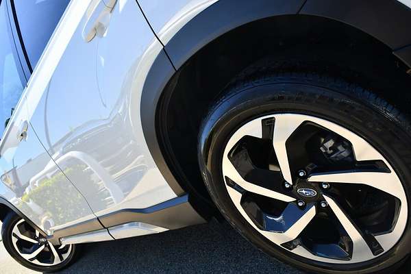 2024 Subaru Forester 2.5i-S S5