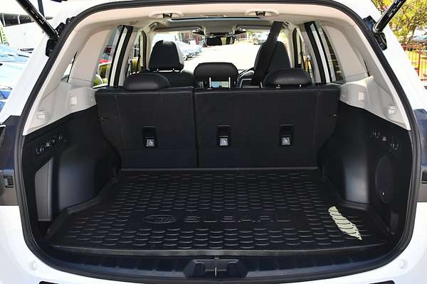 2024 Subaru Forester 2.5i-S S5