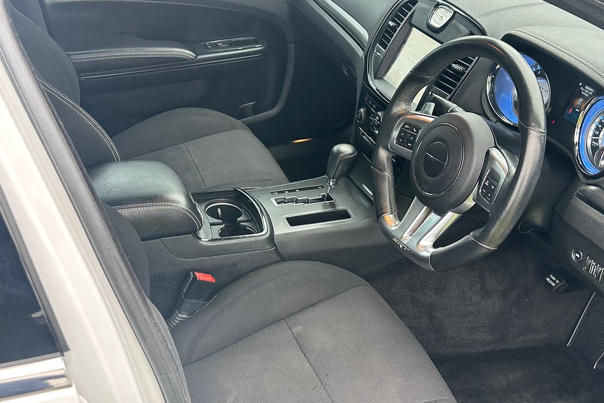 2013 Chrysler 300 SRT-8 Core LX