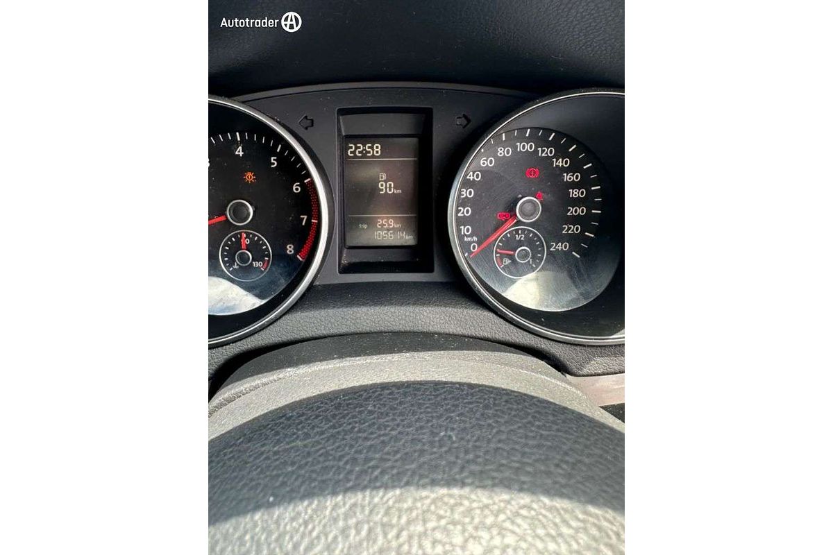 2010 Volkswagen Golf 77TSI VI