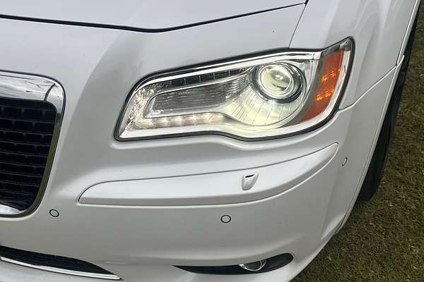 2013 Chrysler 300 SRT-8 Core LX