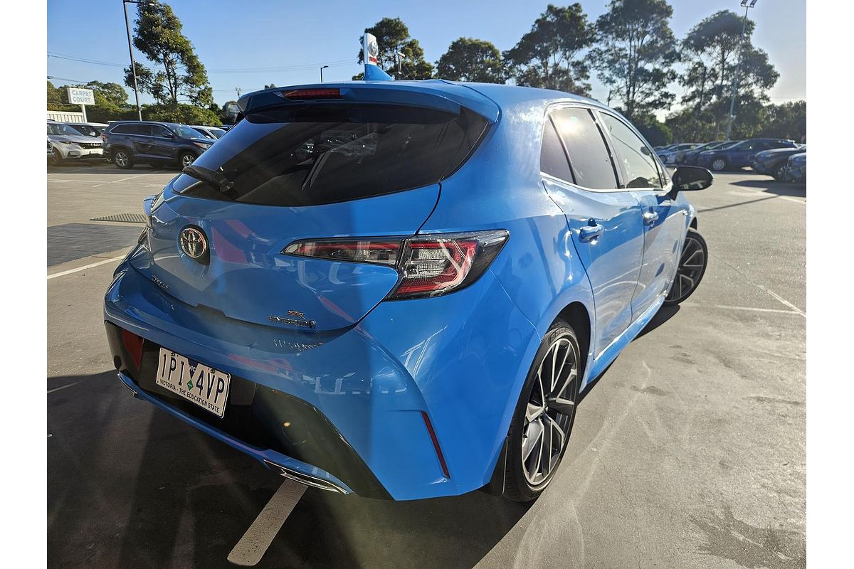 2019 Toyota Corolla ZR Hybrid ZWE211R