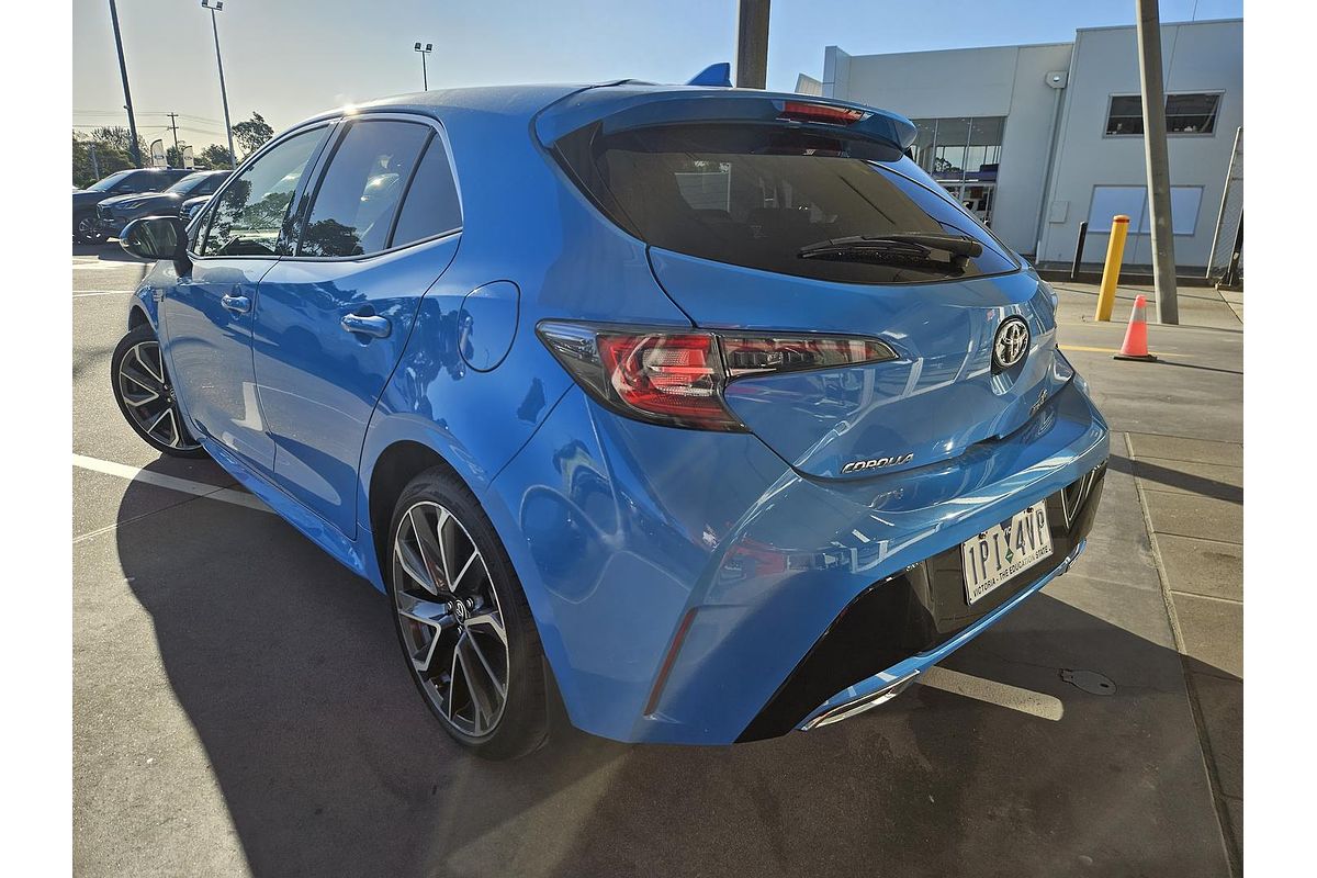 2019 Toyota Corolla ZR Hybrid ZWE211R