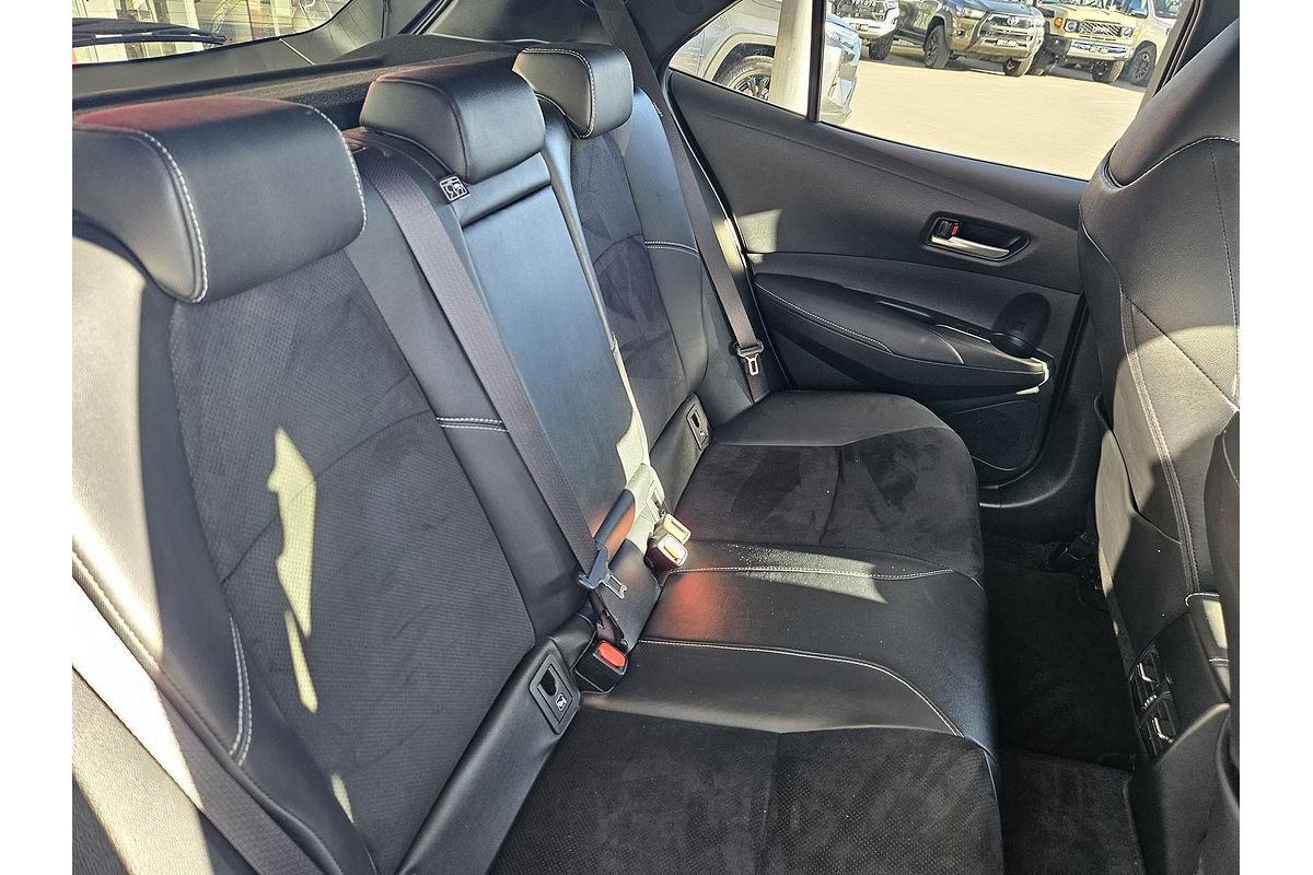 2019 Toyota Corolla ZR Hybrid ZWE211R