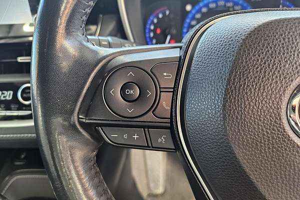 2019 Toyota Corolla ZR Hybrid ZWE211R