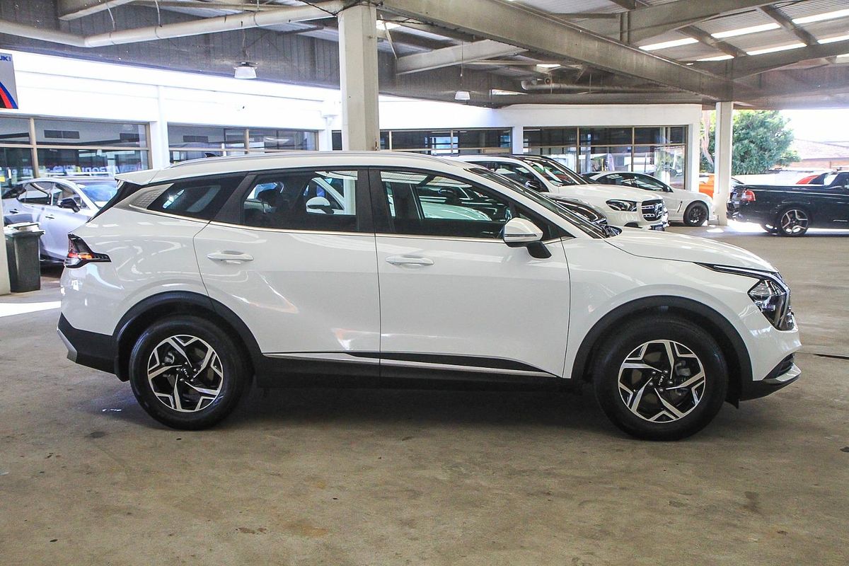 2022 Kia Sportage S NQ5