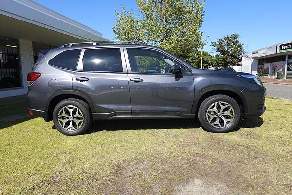 2024 Subaru Forester 2.5i S5