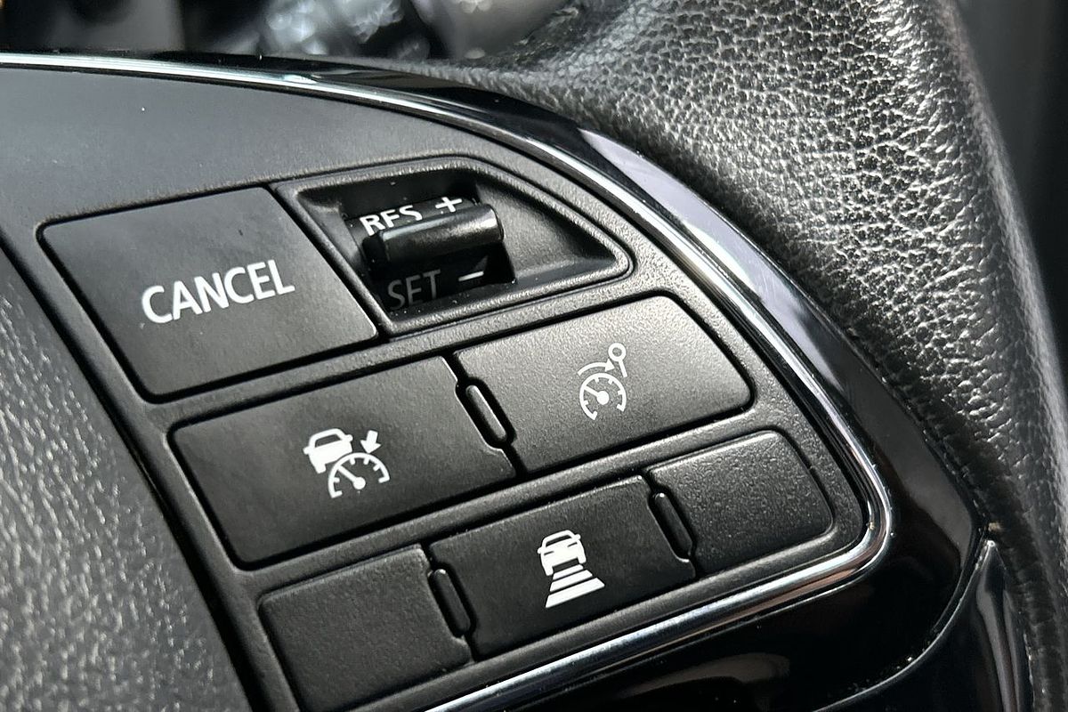 2019 Mitsubishi Outlander ES ADAS ZL