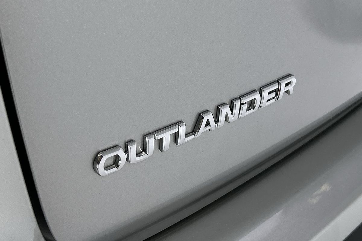 2019 Mitsubishi Outlander ES ADAS ZL