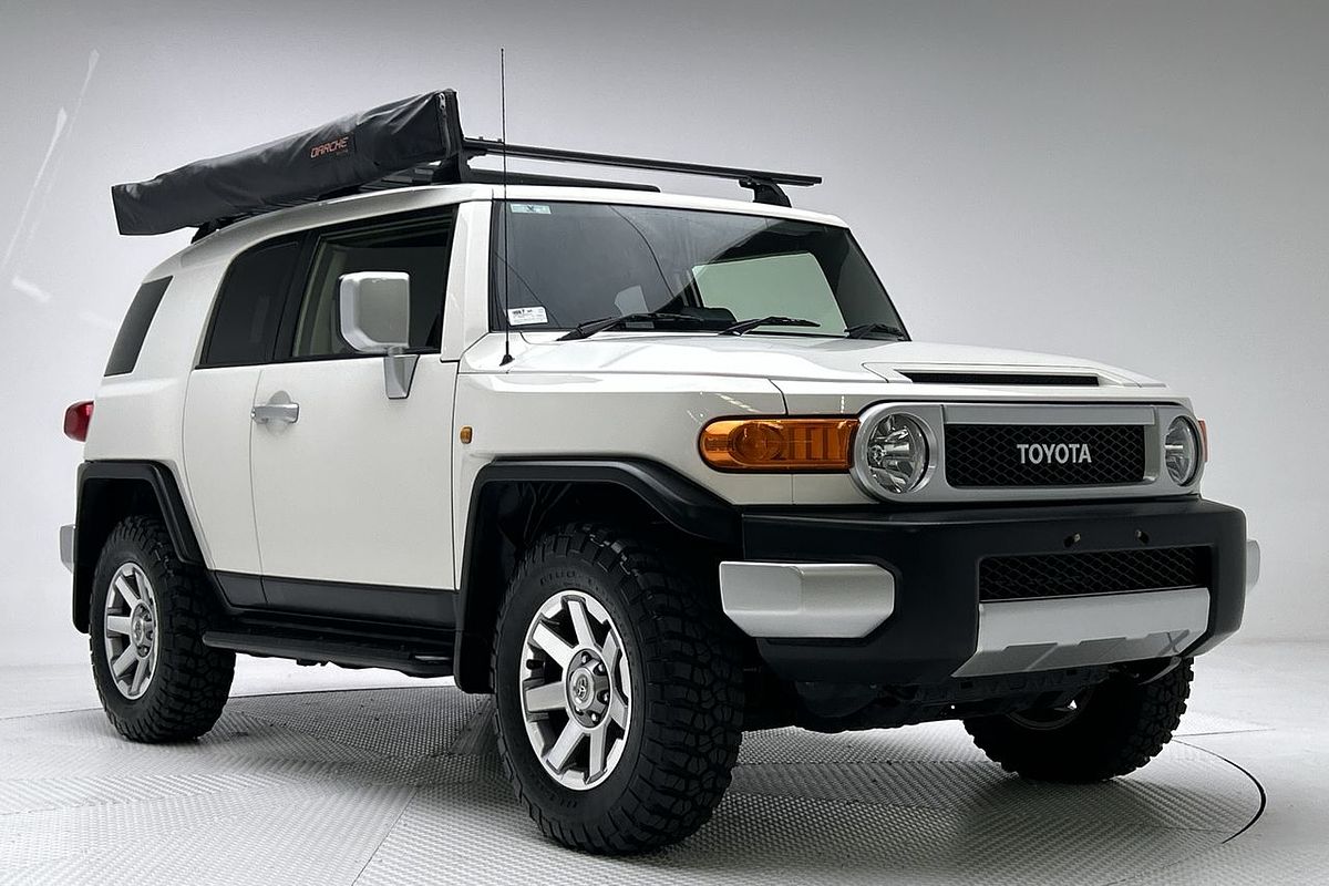 2015 Toyota FJ Cruiser GSJ15R