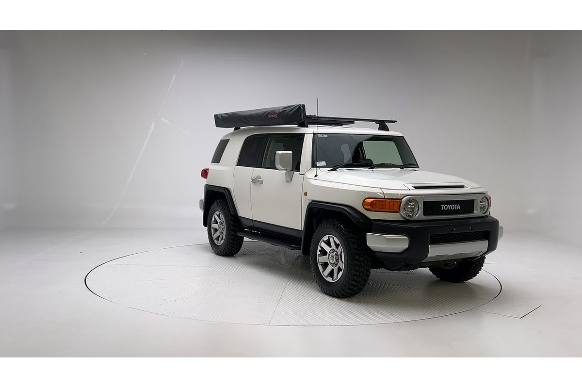2015 Toyota FJ Cruiser GSJ15R