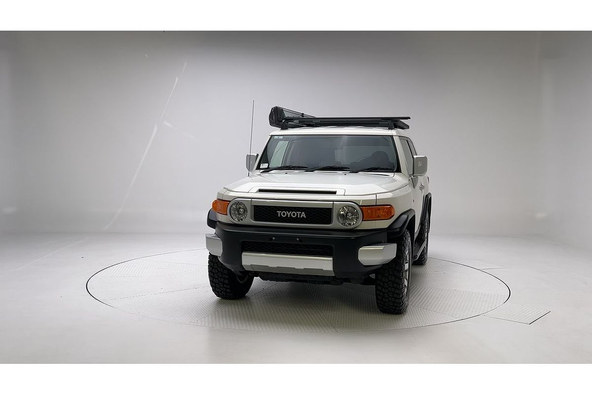 2015 Toyota FJ Cruiser GSJ15R