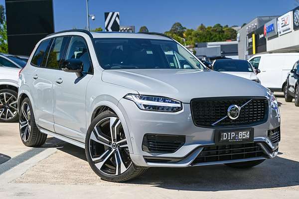 2024 Volvo XC90 Ultra T8 Plug-In Hybrid