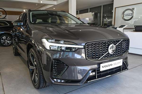 2023 Volvo XC60 Ultimate B6 Dark