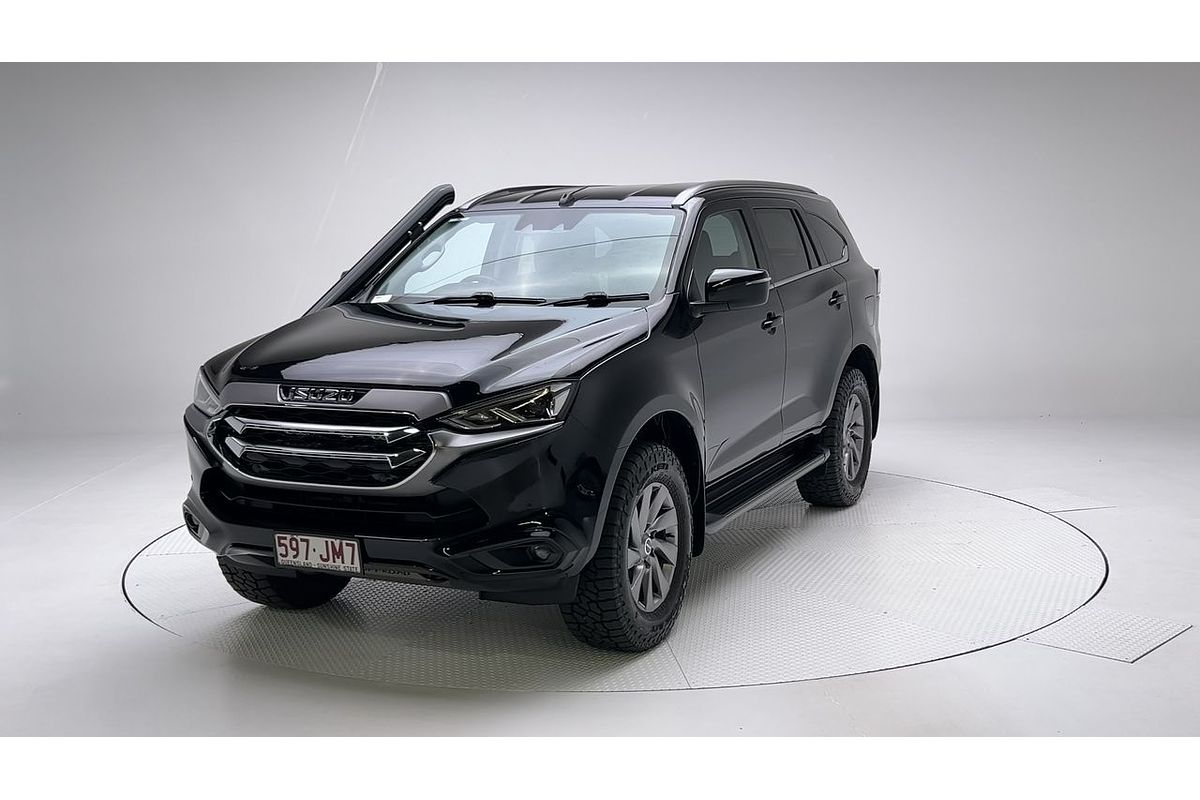 2022 Isuzu MU-X LS-U
