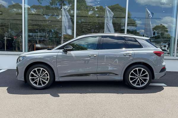 2024 Audi Q4 e-tron 55 F4