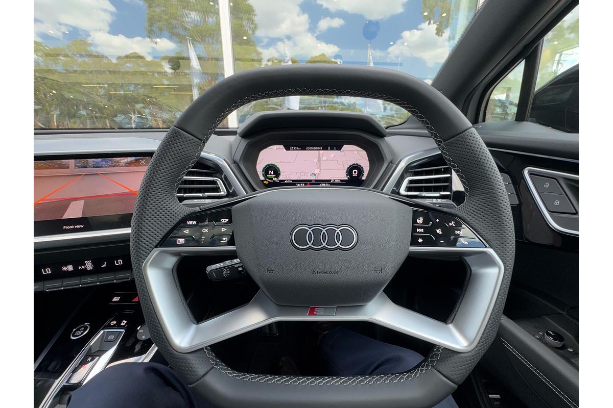 2024 Audi Q4 e-tron 55 F4