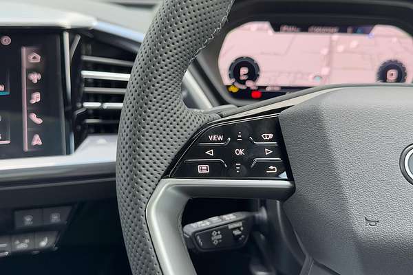 2024 Audi Q4 e-tron 55 F4
