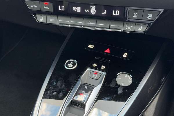 2024 Audi Q4 e-tron 55 F4