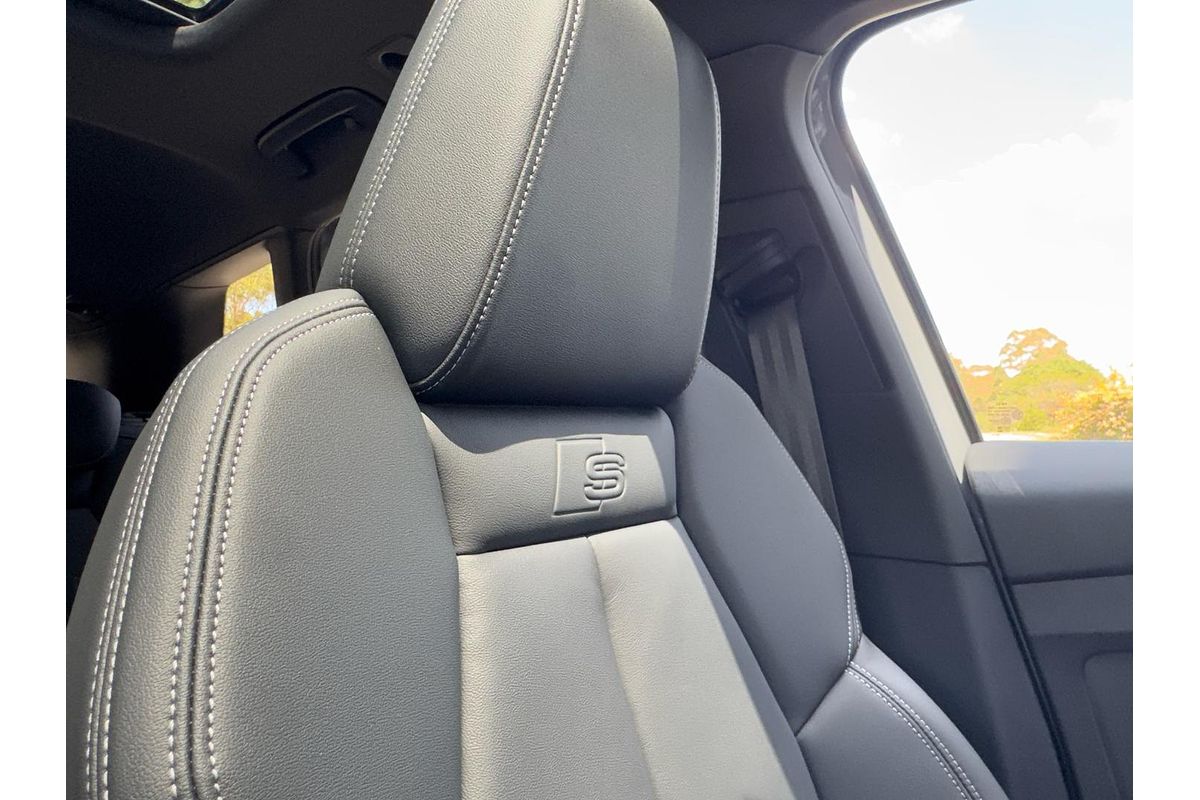 2024 Audi Q4 e-tron 55 F4