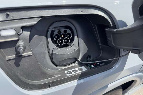 2024 Audi Q4 e-tron 55 F4