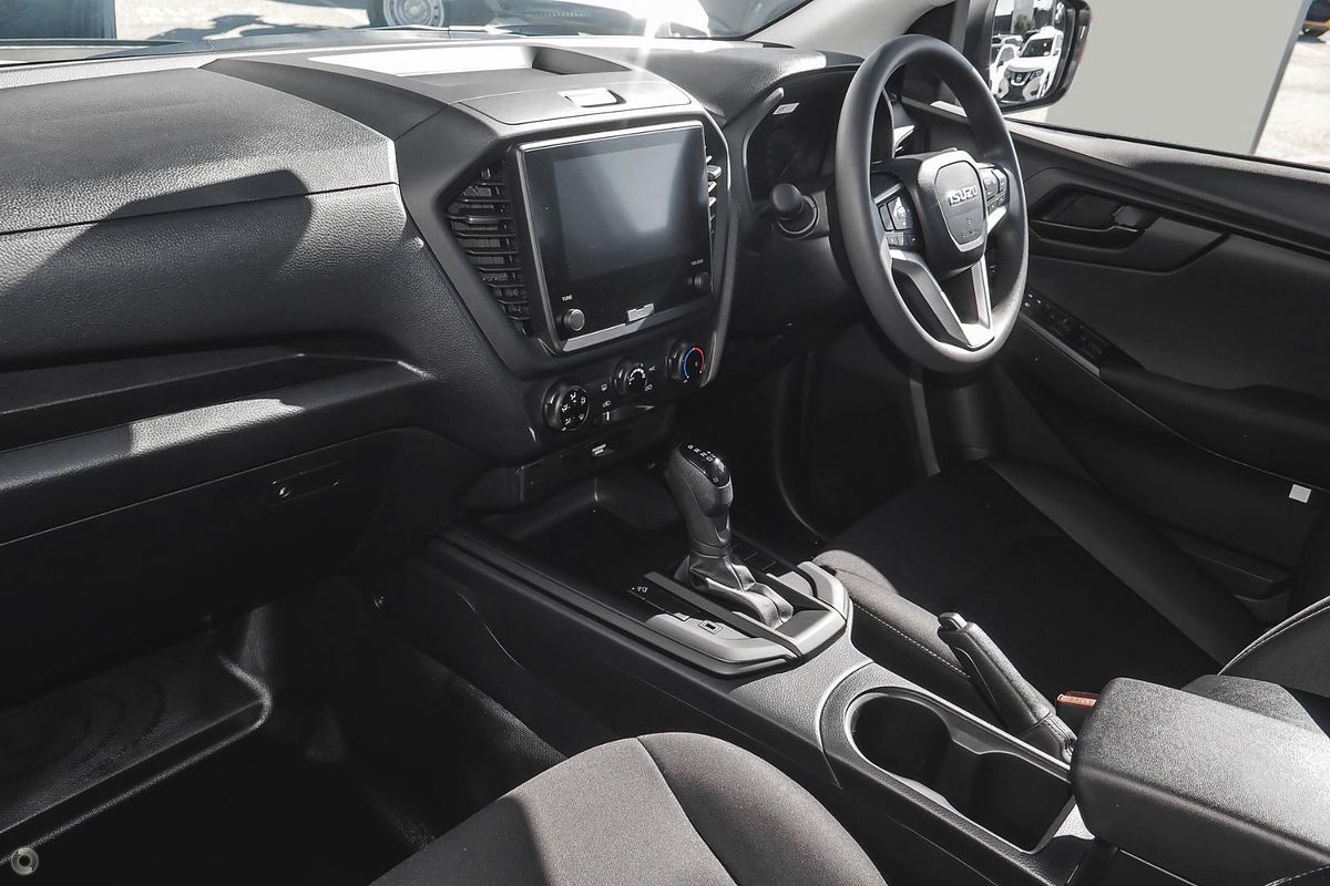 2024 Isuzu D-MAX SX High Ride Rear Wheel Drive