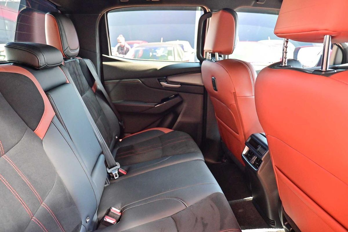 2025 Mazda BT-50 SP TF 4X4