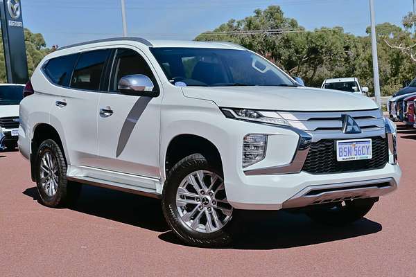 2022 Mitsubishi Pajero Sport GLX QF