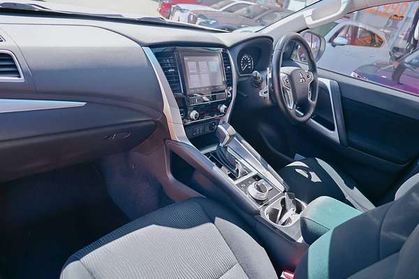 2022 Mitsubishi Pajero Sport GLX QF