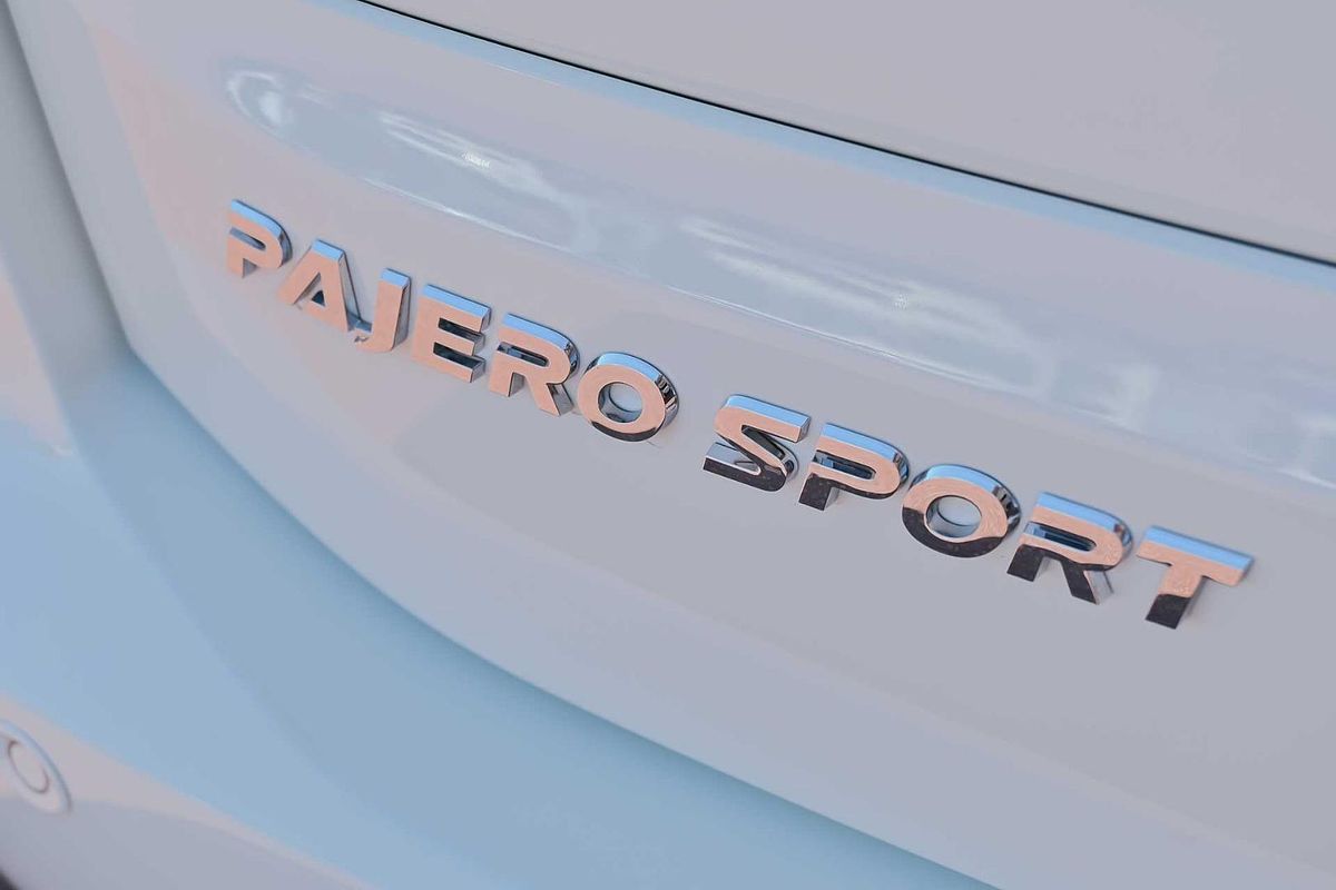 2022 Mitsubishi Pajero Sport GLX QF