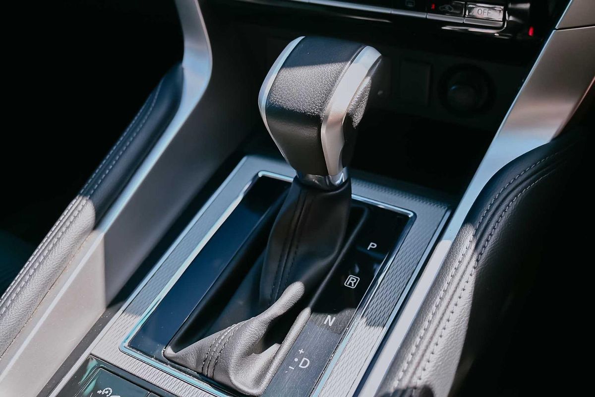 2022 Mitsubishi Pajero Sport GLX QF