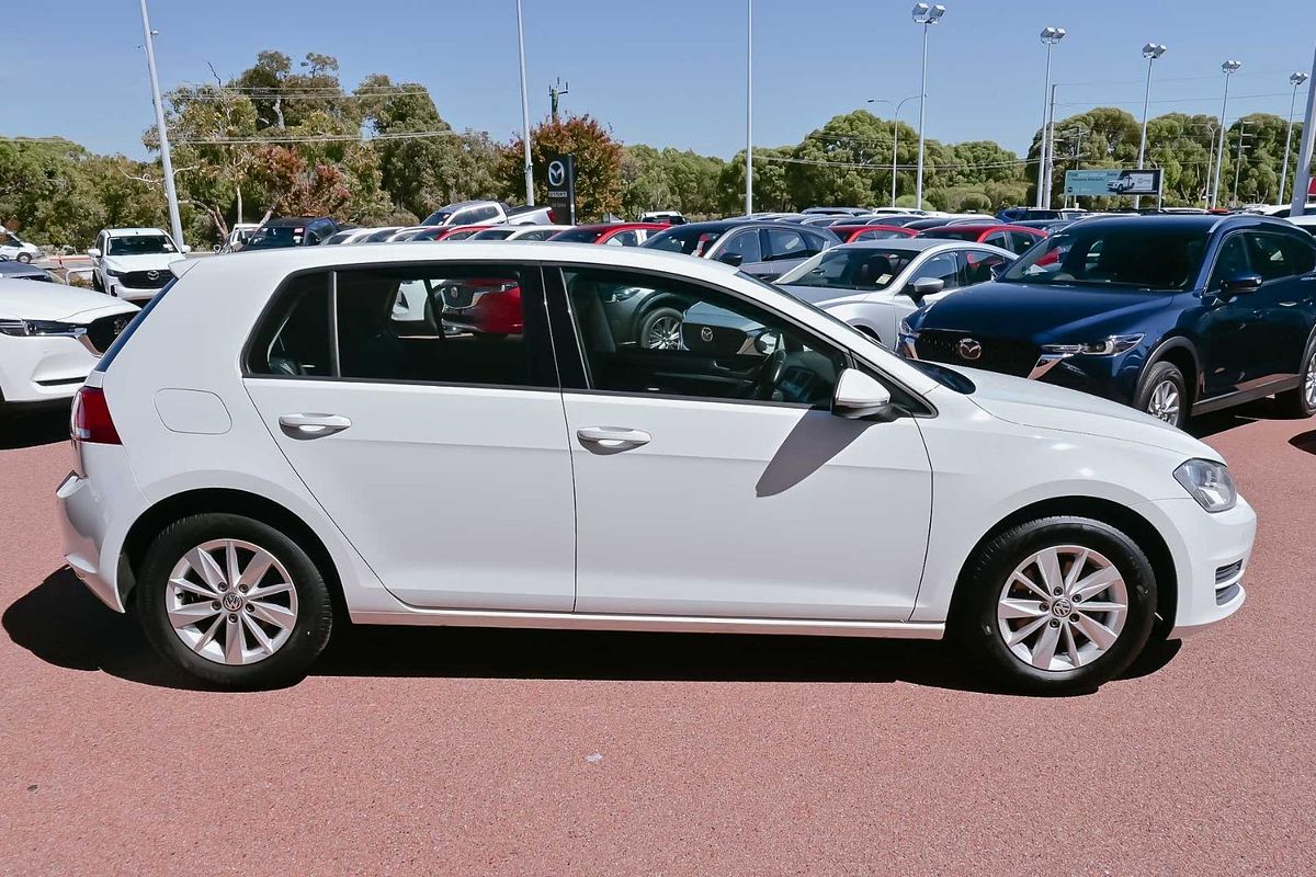 2016 Volkswagen Golf 92TSI Trendline 7