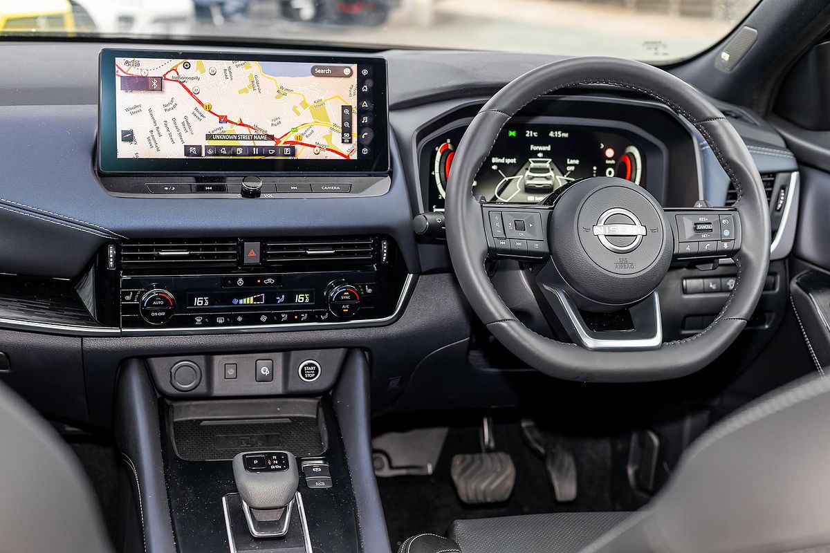 2024 Nissan QASHQAI Ti J12
