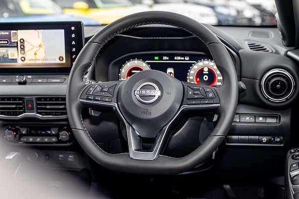 2024 Nissan JUKE ST-L F16