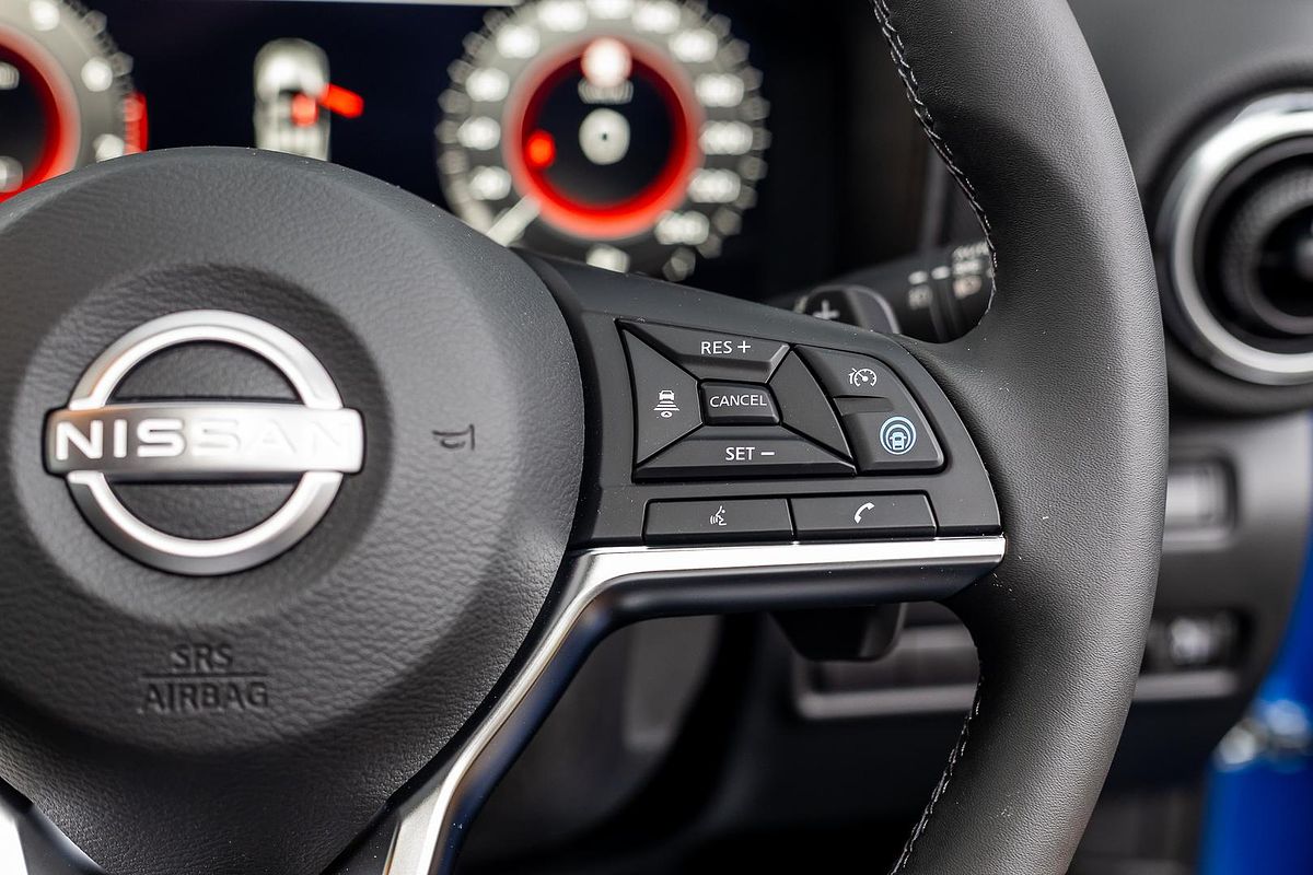 2024 Nissan JUKE ST-L F16