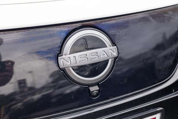 2023 Nissan LEAF ZE1
