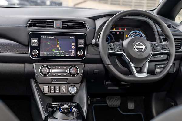 2023 Nissan LEAF ZE1