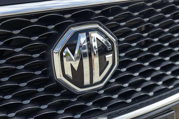 2019 MG ZS Essence AZS1