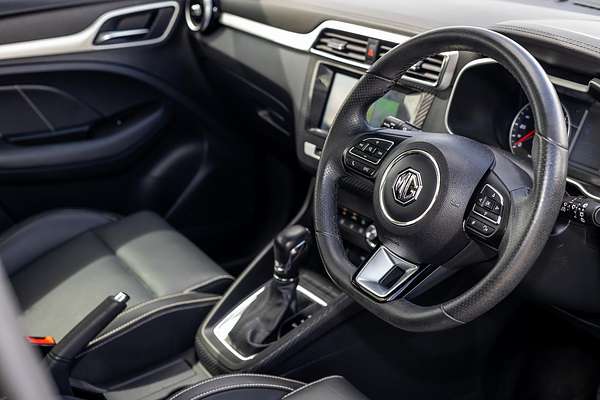 2019 MG ZS Essence AZS1