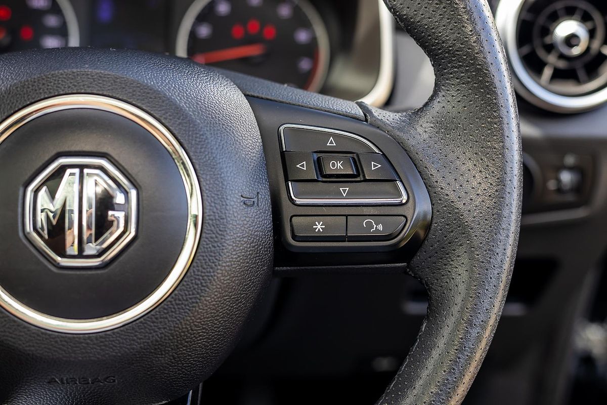 2019 MG ZS Essence AZS1