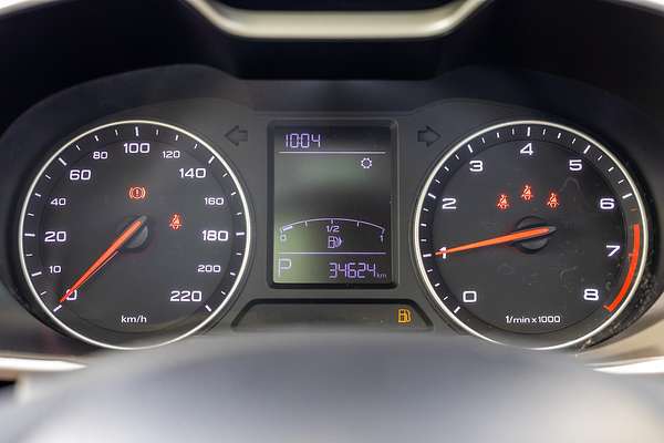 2019 MG ZS Essence AZS1