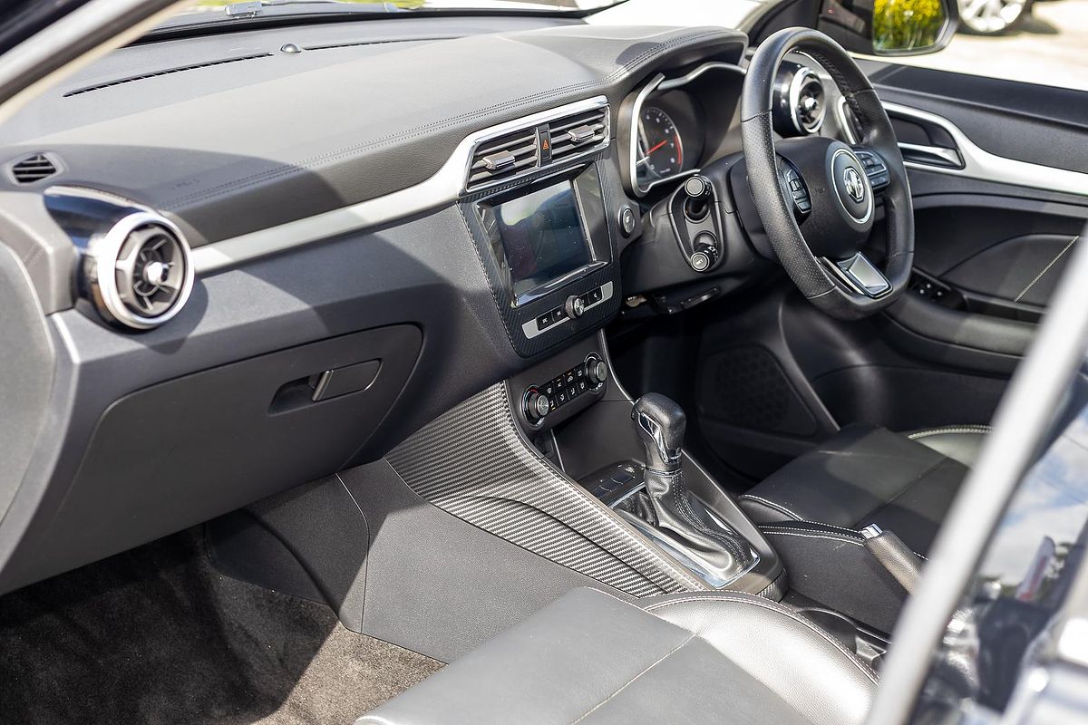 2019 MG ZS Essence AZS1