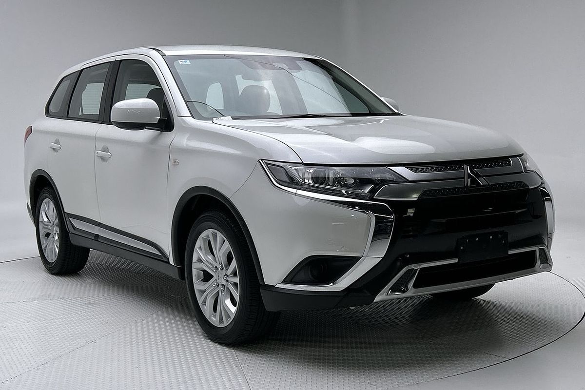 2021 Mitsubishi Outlander ES ZL