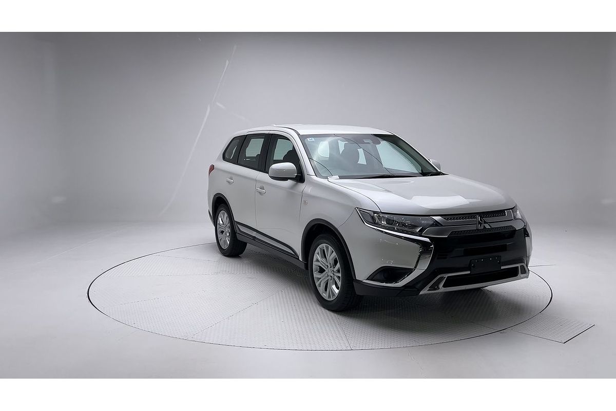 2021 Mitsubishi Outlander ES ZL