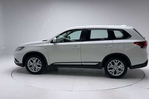 2021 Mitsubishi Outlander ES ZL