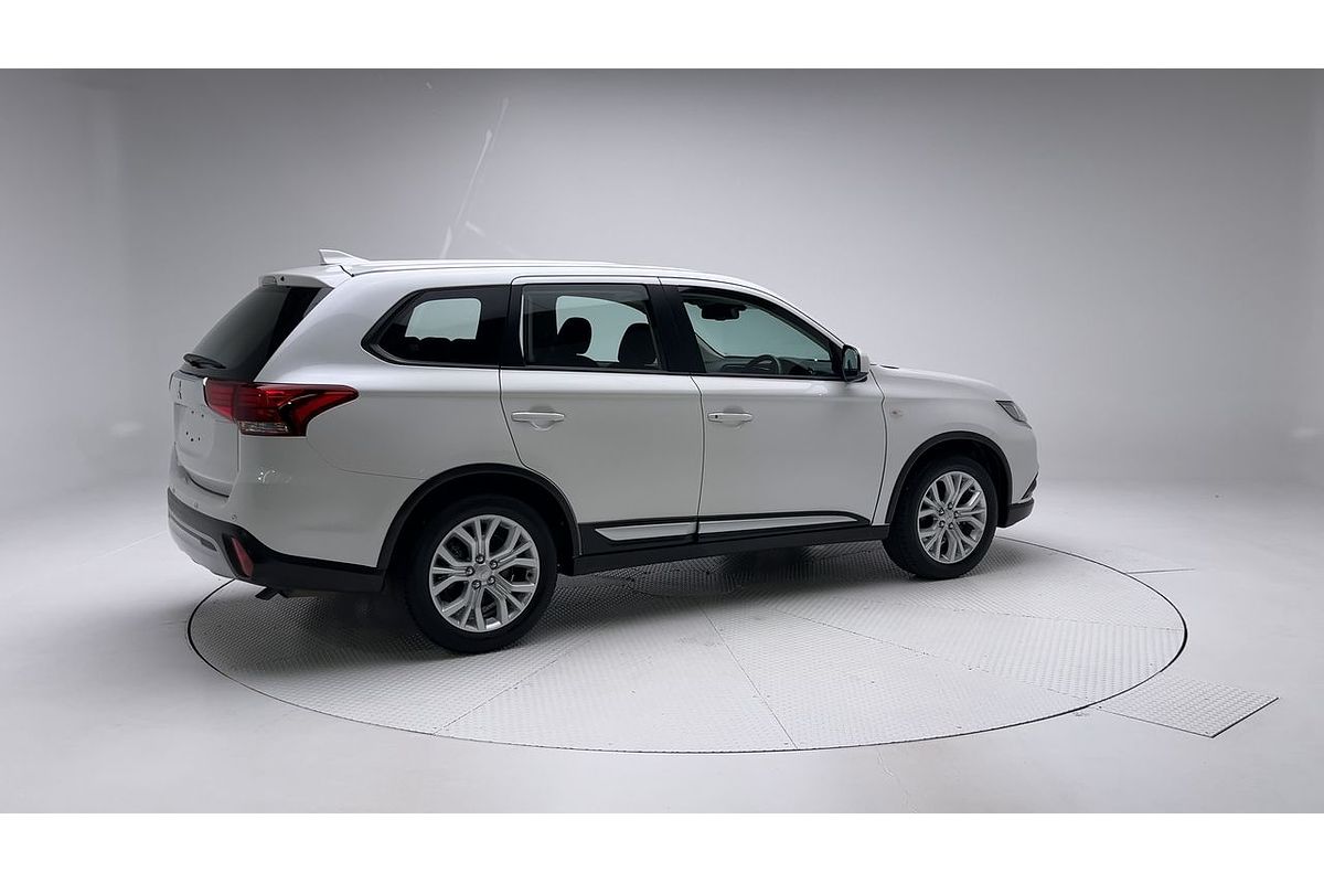 2021 Mitsubishi Outlander ES ZL