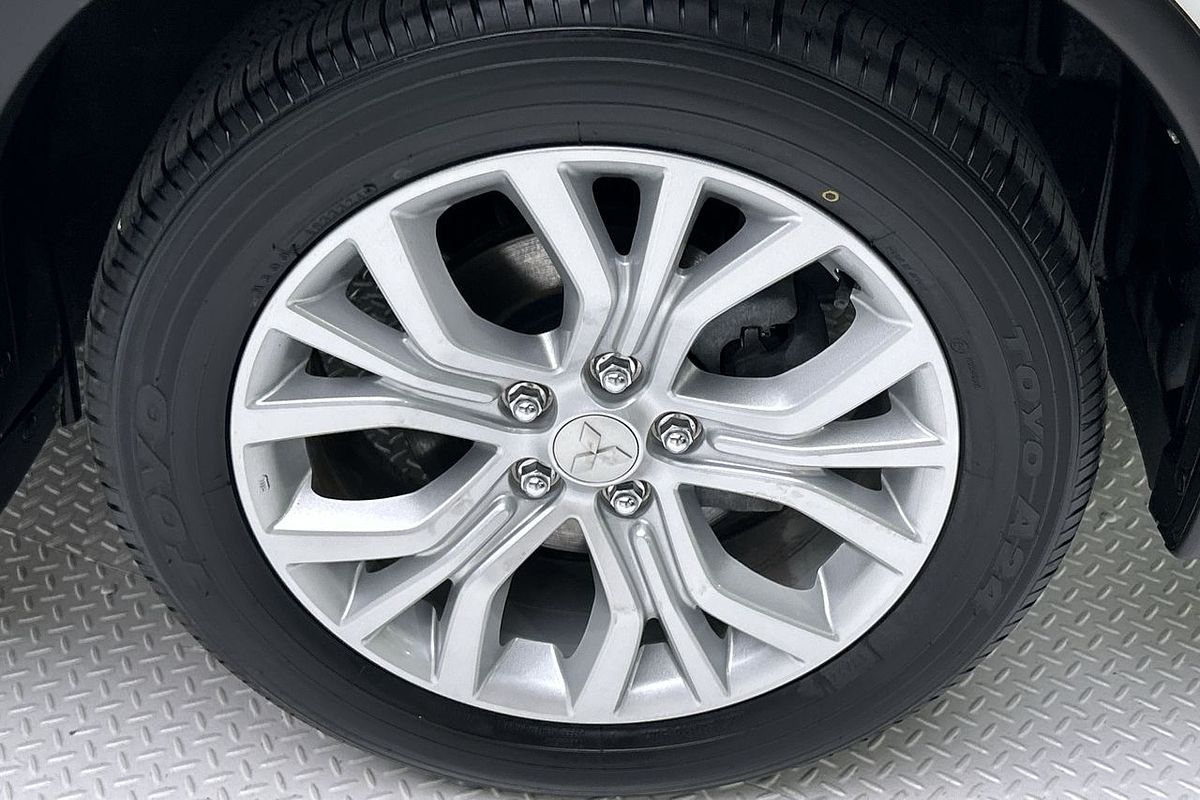 2021 Mitsubishi Outlander ES ZL
