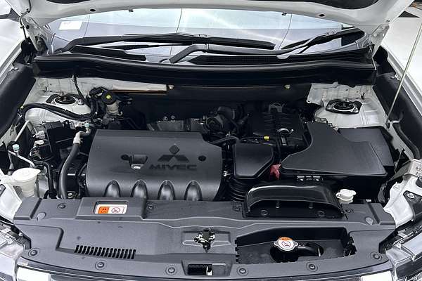 2021 Mitsubishi Outlander ES ZL