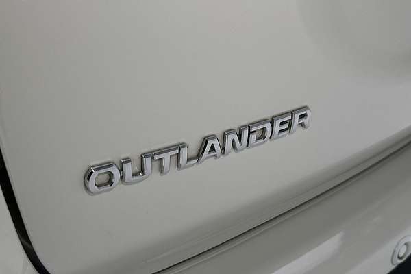 2021 Mitsubishi Outlander ES ZL